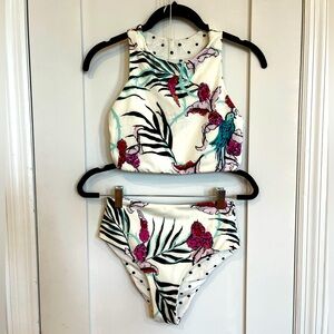 NWOT Carve Tank Swim Set